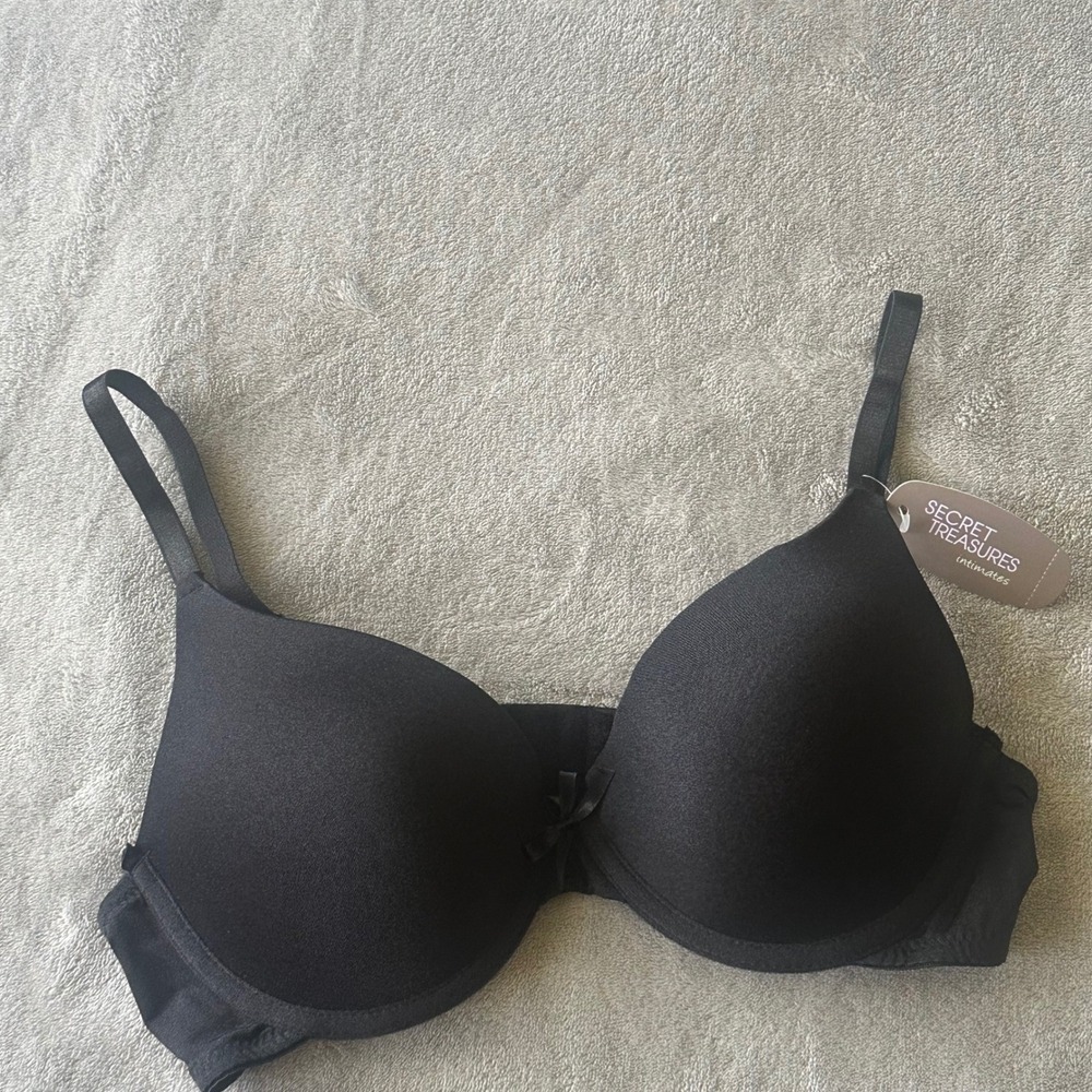Secret Treasures Intimates Black Tailored T-Shirt Bra Underwire 34B New With Tag